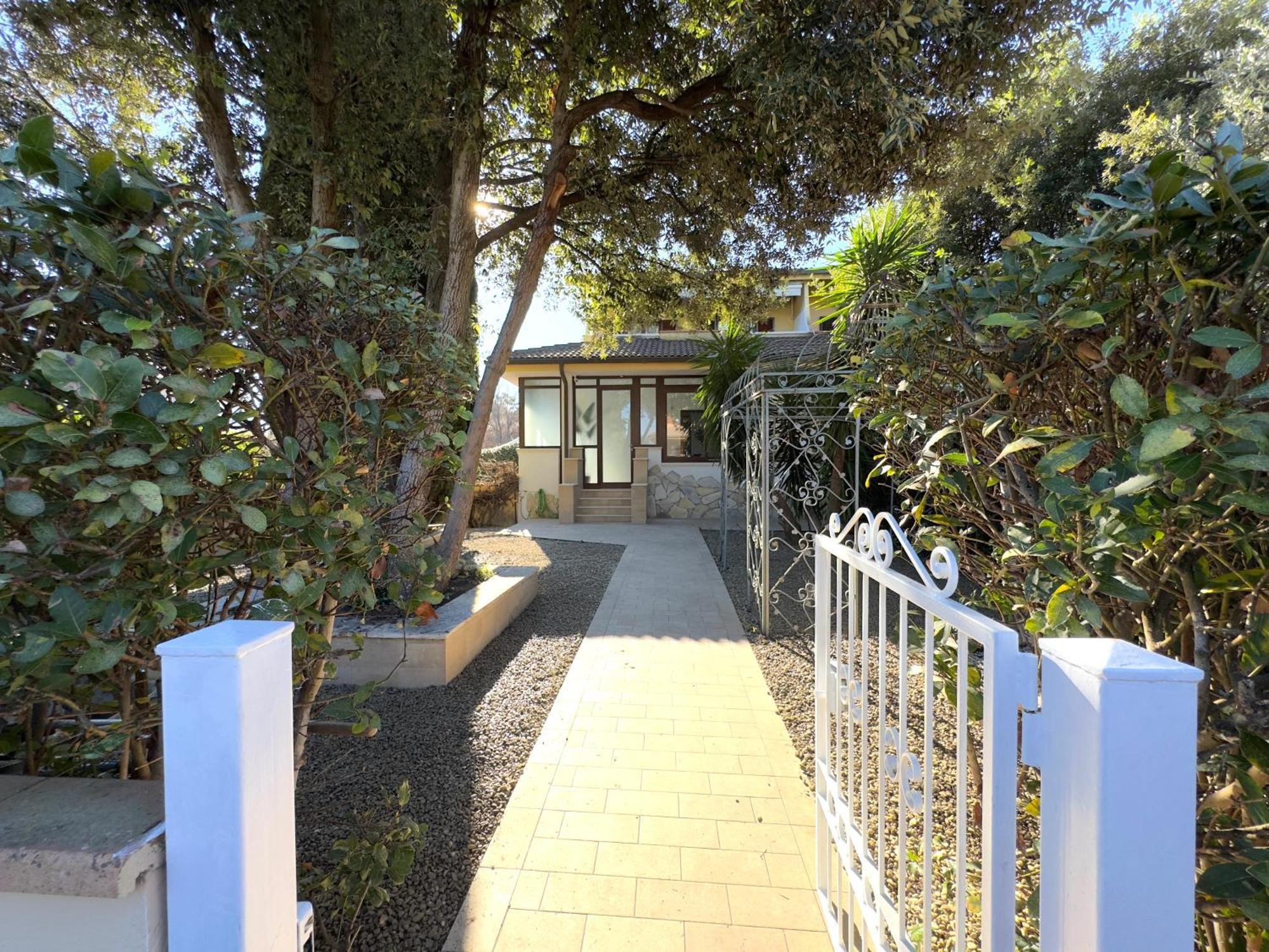 Residence Il Boschetto - Villa Con Piscina グロッセート エクステリア 写真